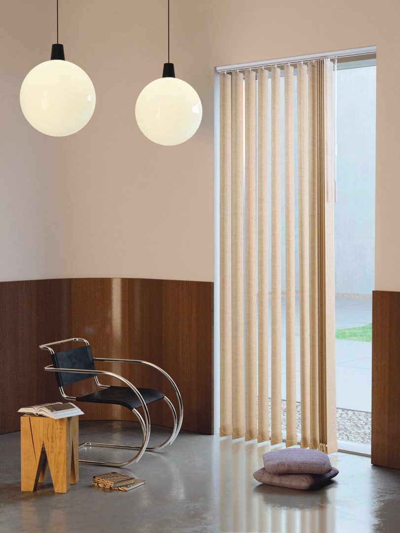 004 Vertical Blinds Cream Min