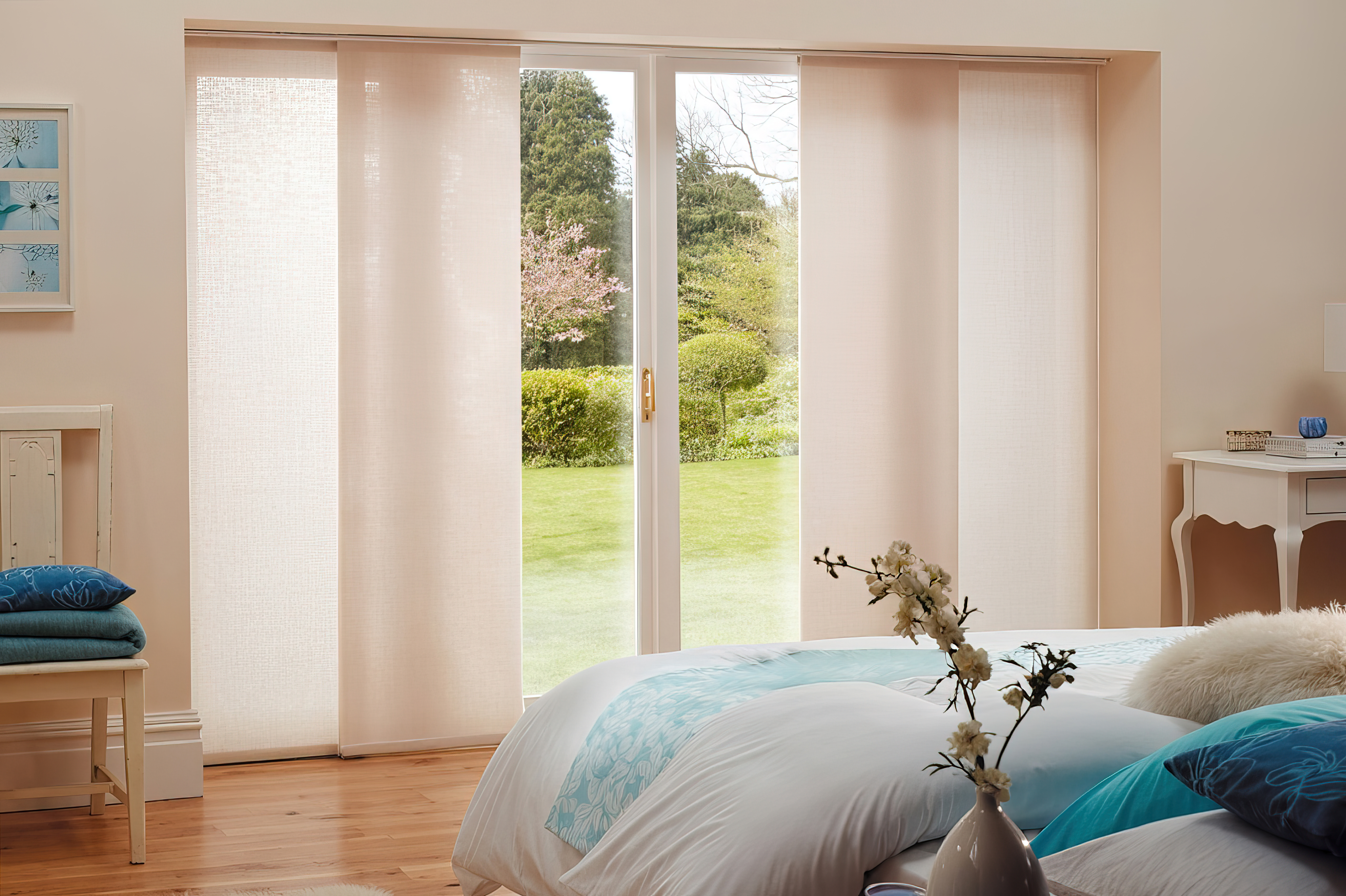 VICTORY 24 PANEL GLIDE BEDROOM UPSACEL HERO 01 Low Res Scale 4 00X