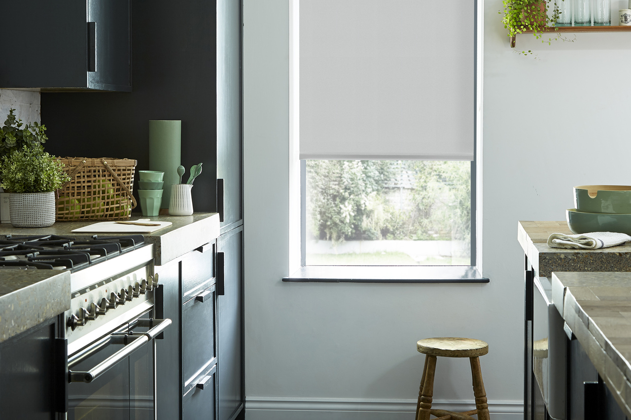 ARENA 2021 ROLLERS LAUNCH ROLLER BLINDS URBAN FR GREY 1280X853